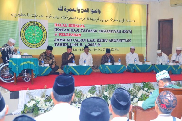 Calon Jemaah Haji KBIH Arwaniyyah Diminta Hartopo Untuk Siapkan Fisik dan Mental