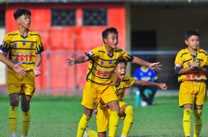 Foto: Para Pemain ASTI tampak sedang merayakan kemenangan (istimewa)