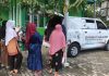 Foto: Samsat Keliling saat melayani masyarakat (istimewa)