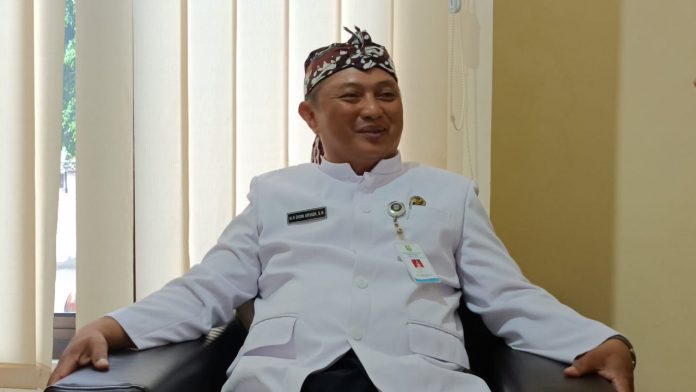 Foto: Kepala Desa Rahtawu H.R Didik Aryadi saat ditemui di kantornya, Kamis (25/5/2023)