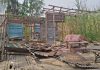 Sisa material bangunan warung di Margorejo usai dibongkar