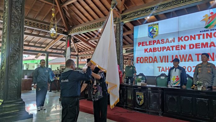Foto: Pelepasan persiapan Atlet KORMI Demak hadapi FORDA VII Jateng Foto: Pelepasan persiapan Atlet KORMI Demak hadapi FORDA VII Jateng