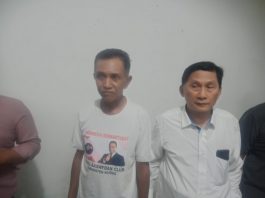 Foto: Para Relawan Anies Baswedan saat melakukan Video Call dengan Anies Baswedan