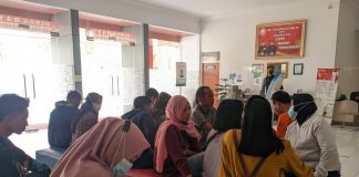 Pemohon pelayanan di Mal Pelayanan Publik (MPP) Pati