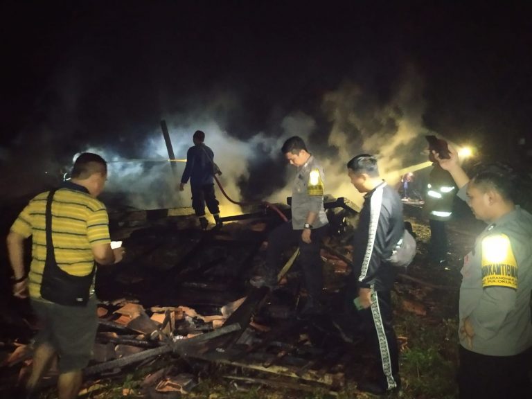 Kebakaran Rumah di Desa Pojok Grobogan Diduga Karena Konsleting Listrik