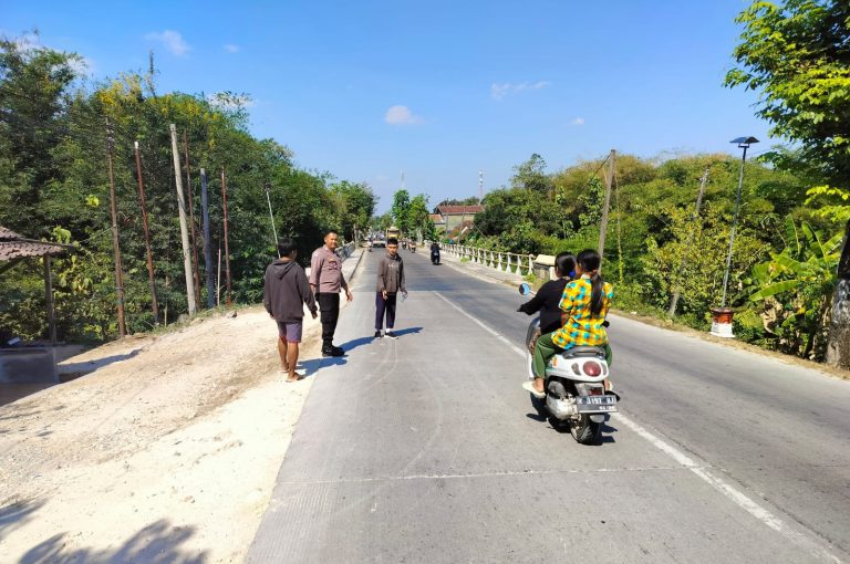 Kecelakaan Antara Honda Beat dan Honda Vario di Grobogan, Satu Alami Luka di Kepala