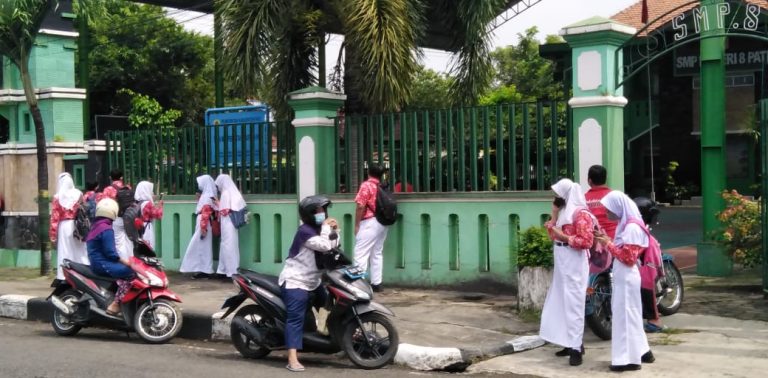 Sistem PPDB Dinilai Terlalu Panjang dan Rumit