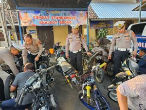 Polisi menindak pengguna knalpot brong (Istimewa)