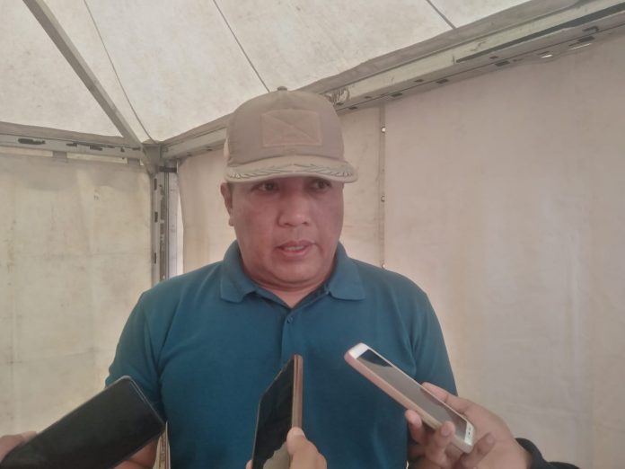 Kepala Dinas Perdagangan dan Perindustrian (Disdagperin) Kabupaten Pati, Hadi Santosa saat menjawab pertanyaan awak media