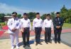 Simbolis: tiga narapidana (tengah) menerima remisi HUT ke-78 Kemerdekaan Republik Indonesia