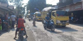Warga di Desa Wegil Sukolilo meminta aktivitas tambang dihentikan
