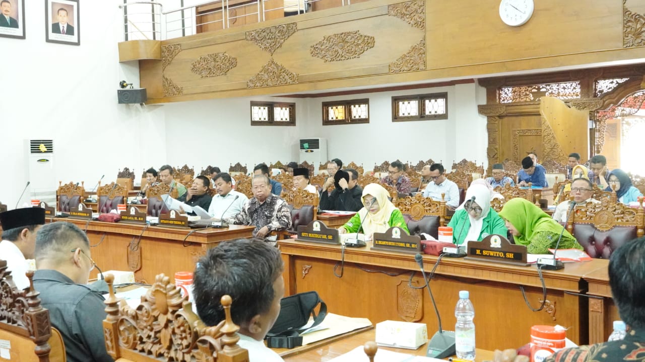 Publik hearing antara Komisi A DPRD Pati dengan sejumlah pihak soal rencana pembentukan BRIDA, Kamis (24/8/2023)