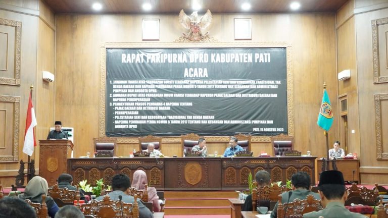 Fraksi PDI Perjuangan Kawal Pembahasan Raperda Pajak dan Perkoperasian