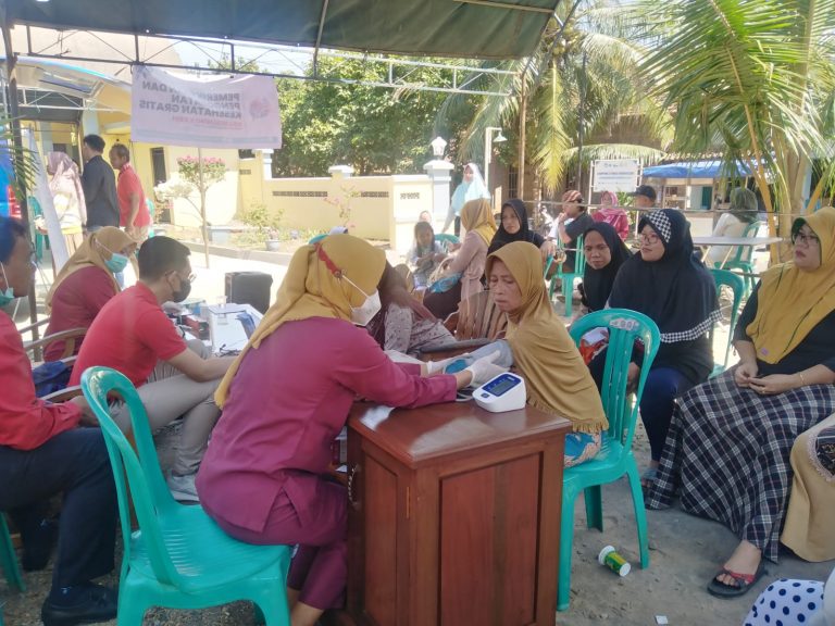 Antusiasme Warga bersama Peringatan Hari Aksara TBM Omah Buku Kosmasari