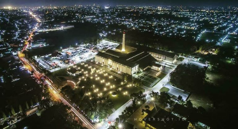 De Tjolomadoe, Tempat Wisata Sejarah Bekas Pabrik Gula