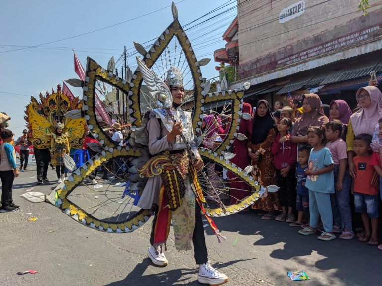 Cerita Singkat Meron Ada Hubungan dengan Keraton Mataram