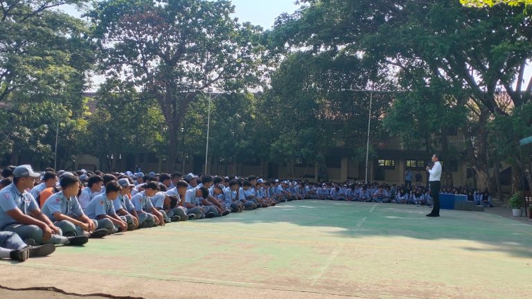 Polres Grobogan Adakan Sosialisasi Cegah Kenakalan dan Kriminalitas Remaja di Pembnas Grobogan