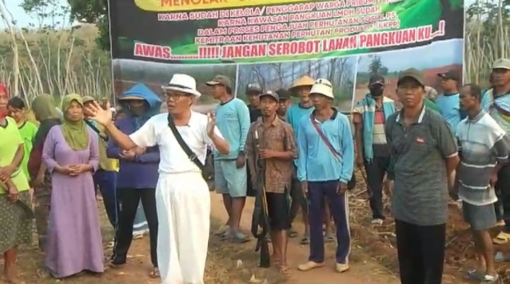 LMDH Sumbermulyo Tolak Lahan Wilayahnya Diajukan Perhutanan Sosial KTH Desa Lain
