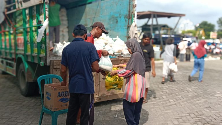 Gerakan Pasar Murah Harus Digencarkan