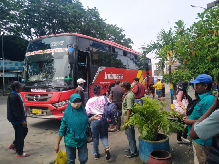 Penumpang Terminal Kembangjoyo Turun 30 Persen sejak Banjir Pantura