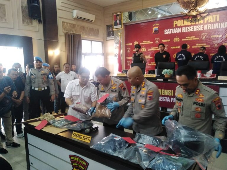 Polisi Tetapkan 3 Tersangka Pengeroyokan Pengusaha Rental di Pati, Begini Peran Mereka
