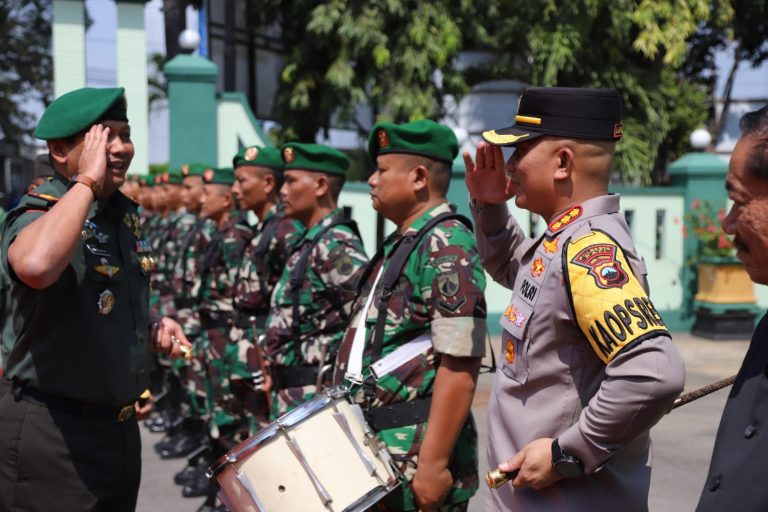Sambangi Kodim Pati, Danrem Makutarama Pompa Semangat Prajurit