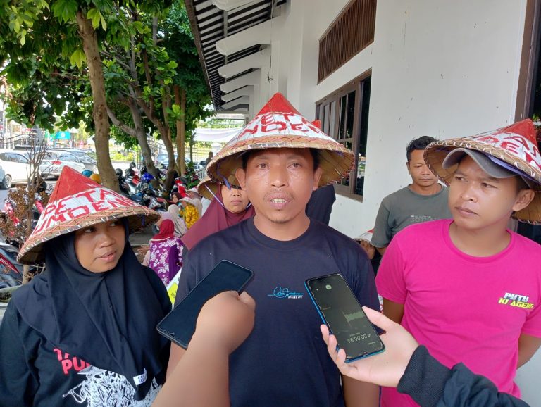 Rumah Dirusak, Petani Pundenrejo Temui Bupati Minta Keadilan 