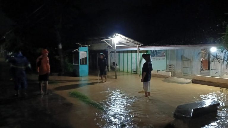 Hujan Berjam-jam, Sejumlah Desa di Pati Kebanjiran