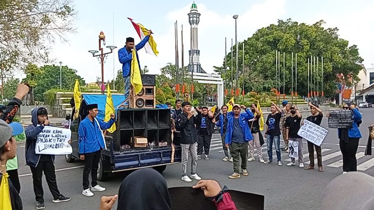 Ini Sejumlah Tuntutan Demo Mahasiswa kepada Bupati Pati terkait Kenaikan PBB 