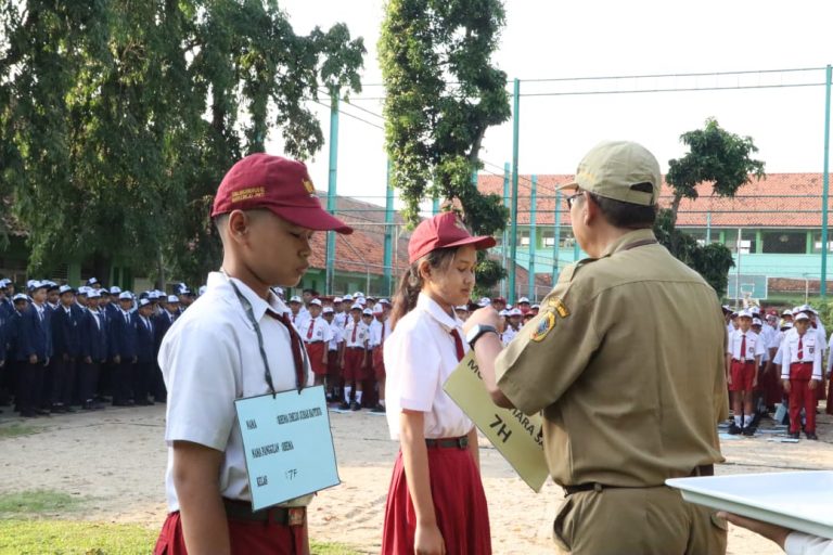 MPLS, Siswa SMPN 4 Pati Dikenalkan Lingkungan Sekolah hingga Digembleng Tata Krama