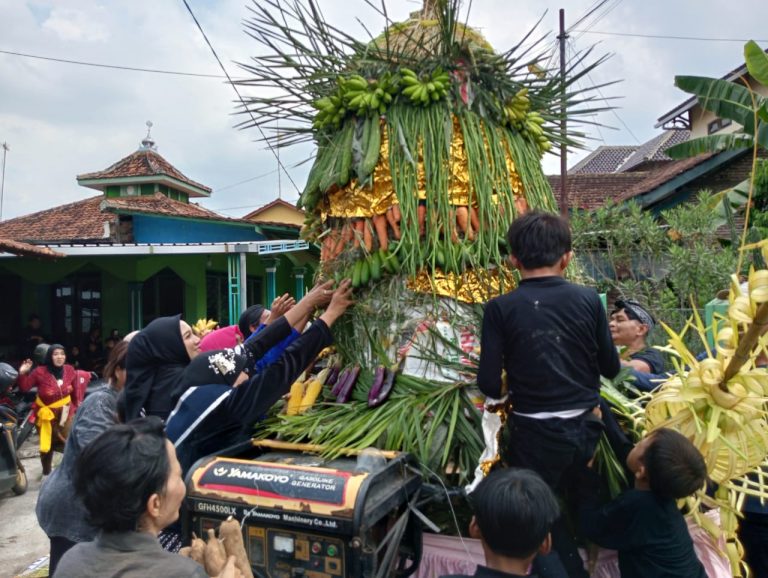 Perdana, Kelurahan Pati Kidul Gelar Grebek Suro