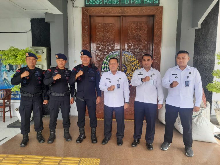 Danki Brimob Silaturahmi ke Lapas Kelas IIB Pati