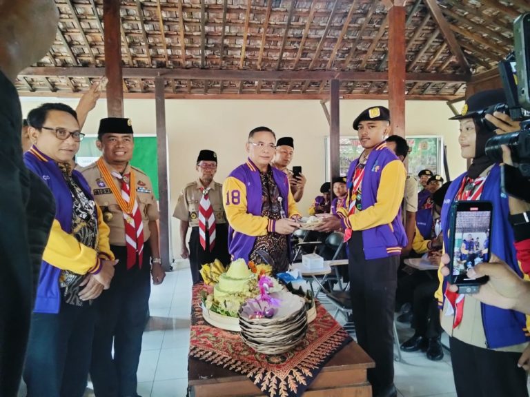 Sempat Menghilang Bupati Pati Sudewo Akhirnya Kembali ke Depan Publik