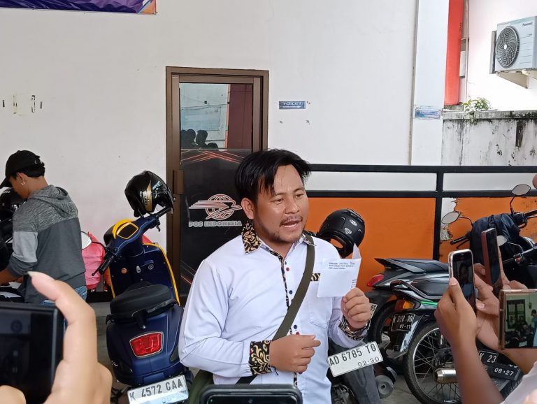 Aksi di KPK, Target 20 Bus Warga Pati Diberangkatkan ke Jakarta