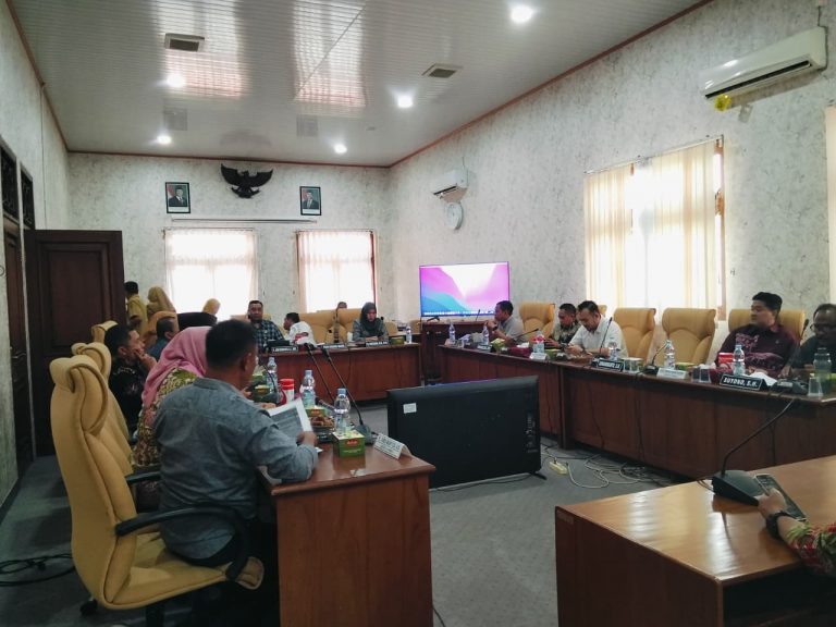 Pansus Hak Angket DPRD Kabupaten Pati Hadirkan Pakar Tata Negara untuk Mendalami Temuan