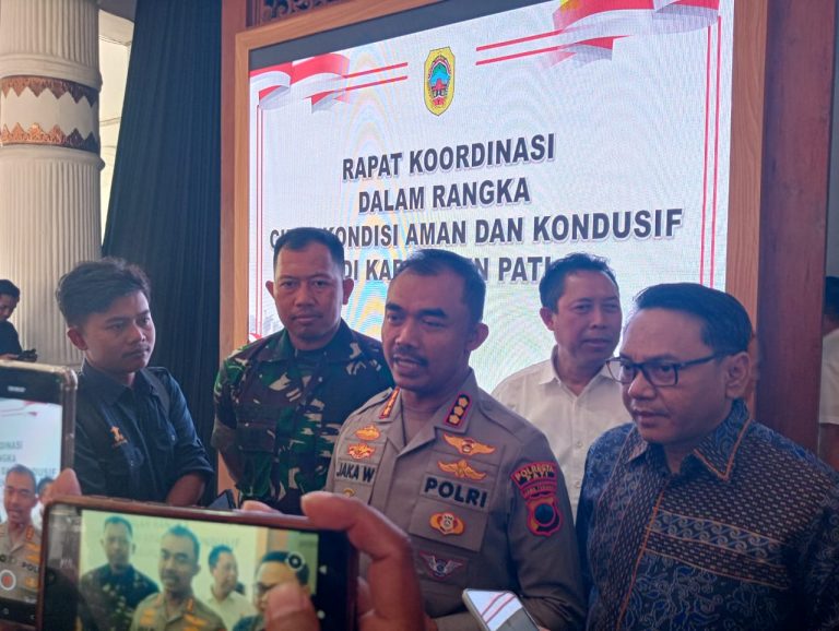 Polisi Perketat Penjagaan Kantor DPRD dan Pemkab Pati, Cegah Potensi Aksi Anarkis