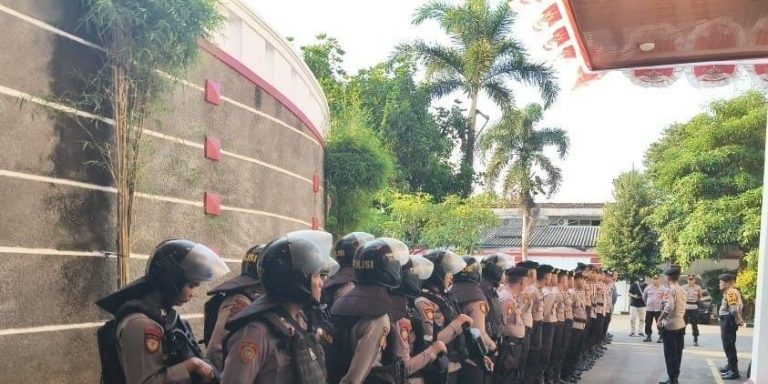 105 Polisi Amankan Rapat Pansus Hak Angket DPRD Pati