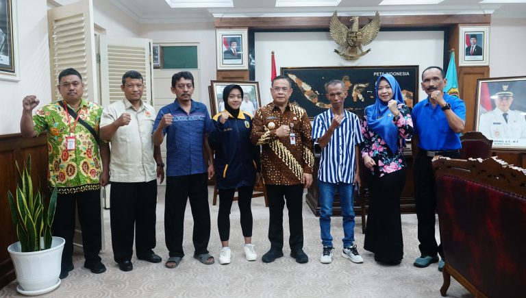 Siswi SMPN 1 Gabus Juara Tenis Meja se-Jateng, Dapat Apresiasi dari Bupati Pati