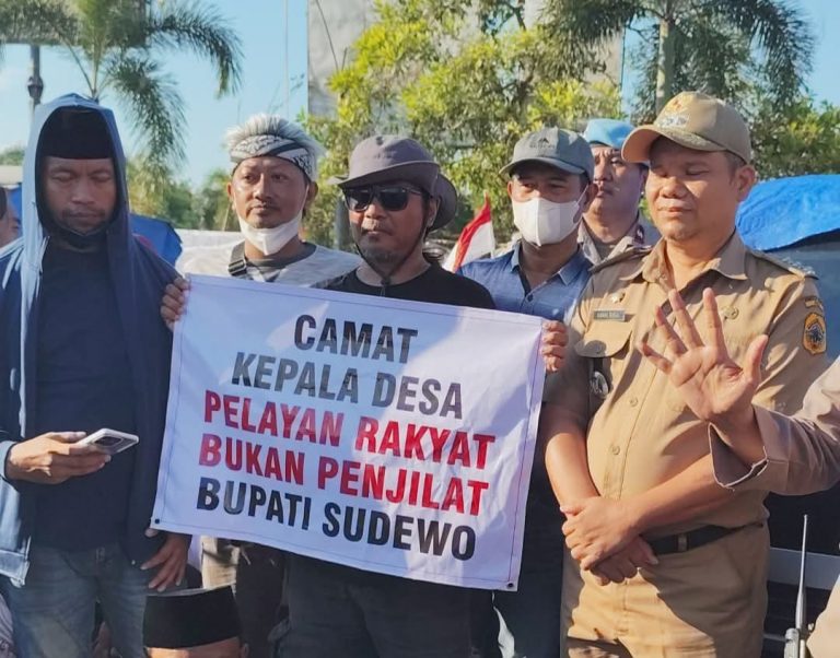 Demo Tayu: Massa Desak Polisi Tangkap Pelaku Kekerasan Teguh Istiyanto