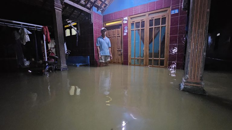 Banjir di Pati Makin Parah, 800 Rumah Terendam Akibat Tanggul Jebol
