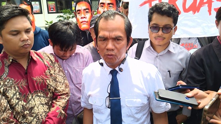 Sidang Perdana Botok Cs Digelar, Pasal Dakwaan Disorot