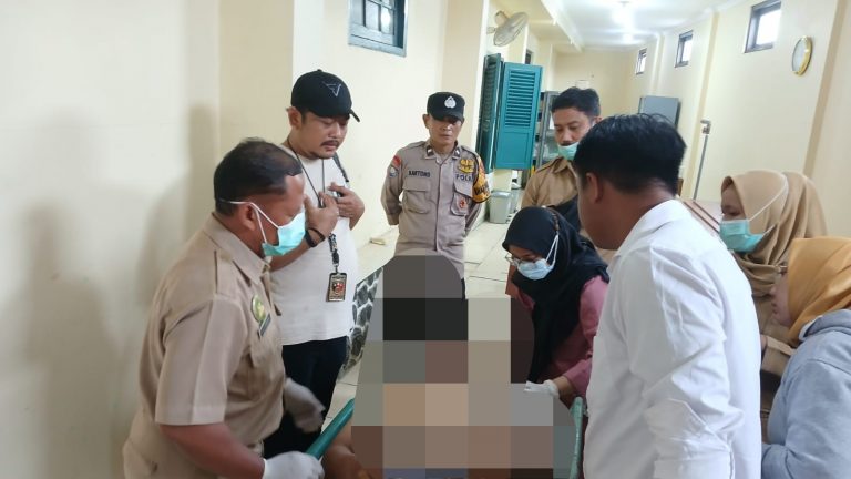 Pria di Pati Meninggal Mendadak Saat Berkendara, Sempat Pegang Dada dan Terjatuh