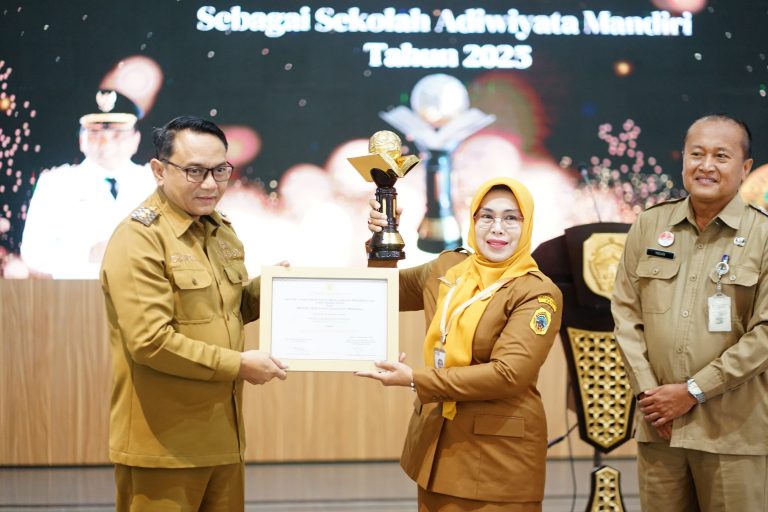 Sekolah Diminta Aktif Tanamkan Kepedulian Lingkungan Sejak Dini