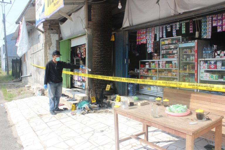 Belum Terungkap, Polisi Masih Dalami Identitas Pelaku Pembakaran Rumah Teguh