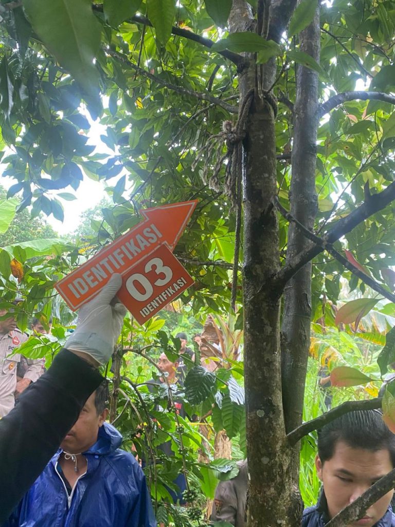 Warga Dukuh Brito Digemparkan Penemuan Pria Meninggal Dunia Gantung Diri