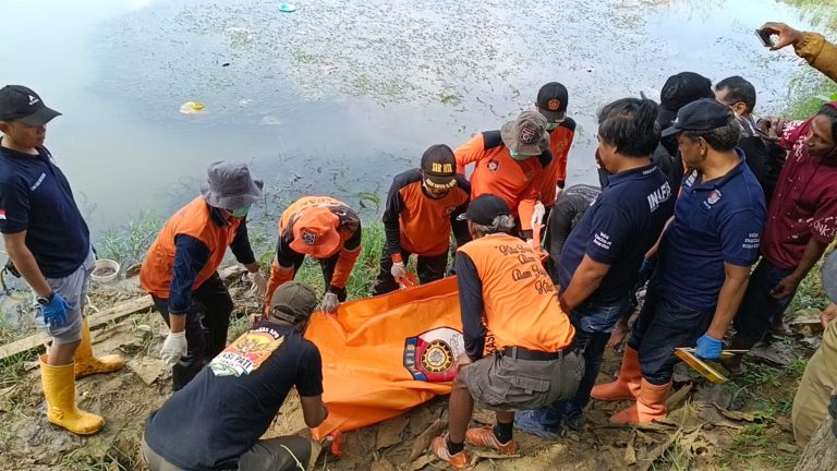 Mayat Pria Mengapung di Embung Beketel, Polisi Selidiki Dugaan Terkait Ceceran Darah