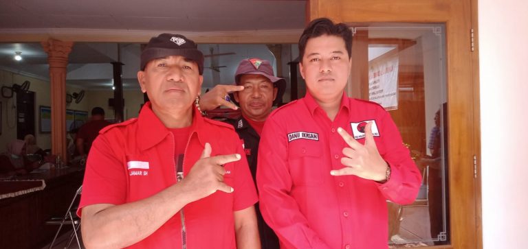Bertempat di Balai Desa Panjunan PDI-P Kabupaten Pati Gelar Pengobatan Gratis untuk Masyarakat Pati
