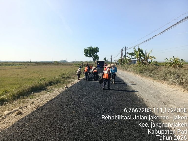 Proyek Jalan Jakenan–Jaken Berlanjut, Bahu Beton Jadi Pelengkap