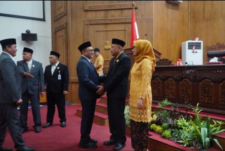 Moh Setyadi Resmi Dilantik Sebagai Anggota DPRD Pati Melalui PAW, Chandra Tekankan Amanah dan Integritas