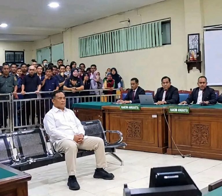 Bupati Pati Nonaktif Sudewo Divonis 8 Tahun 6 Bulan Penjara